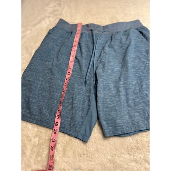 Lululemon blue lined shorts mens size XL - Picture 6 of 7